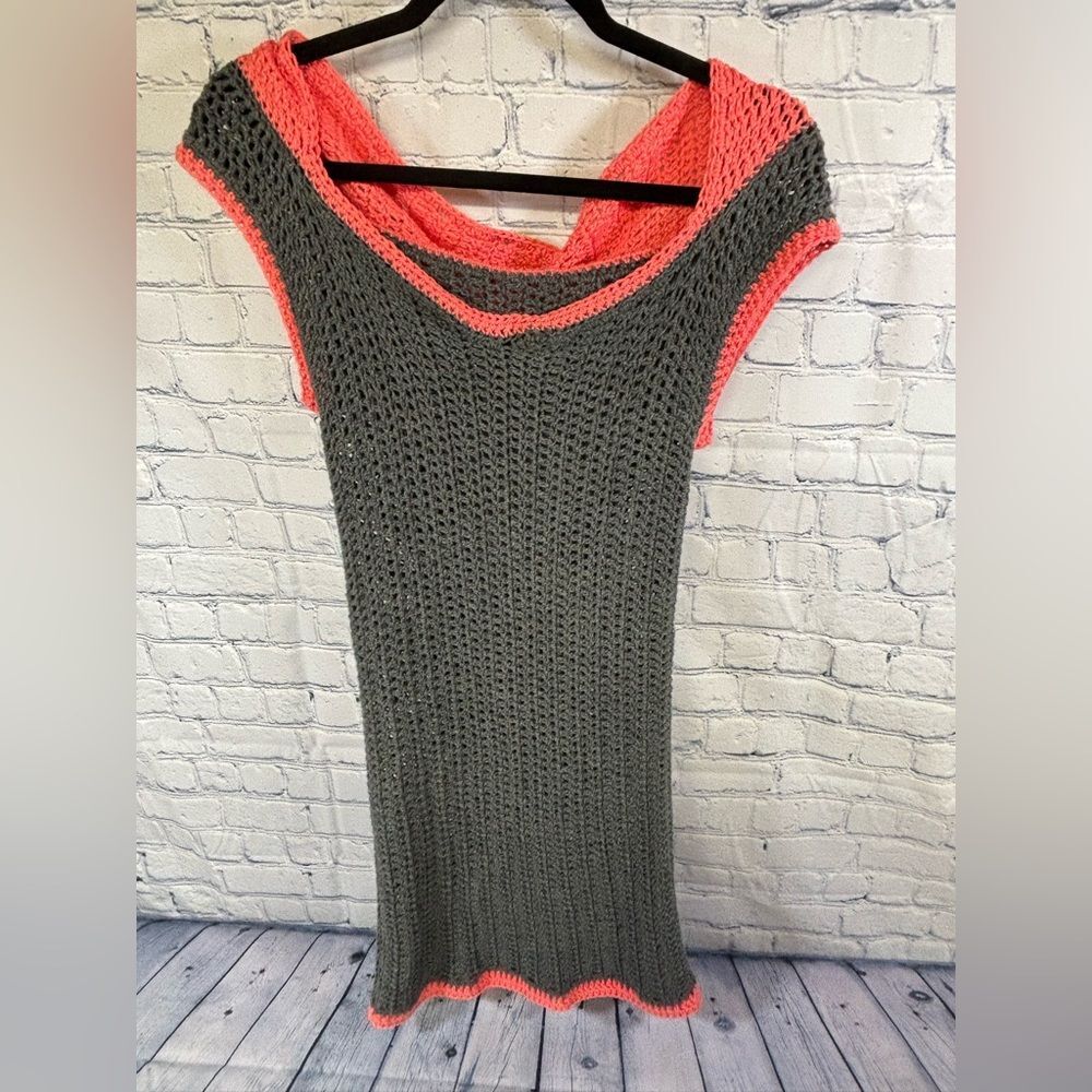 Handknit Gray Melon Cap Sleeve Pullover Hooded Boho Whimsigoth Sweater Vest S